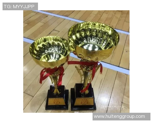 深圳羽毛球队在选拔赛中以99分稳居积分榜首位