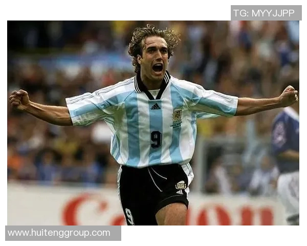 足球场上的传奇外号揭秘各类明星背后的故事与意义 足球场上的传奇外号揭秘各类明星背后的故事与意义