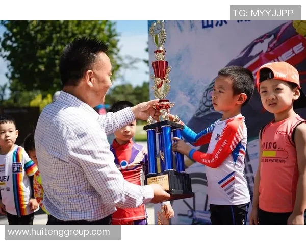 刀剑如梦足球明星版激情对决展现英雄本色与梦想追逐